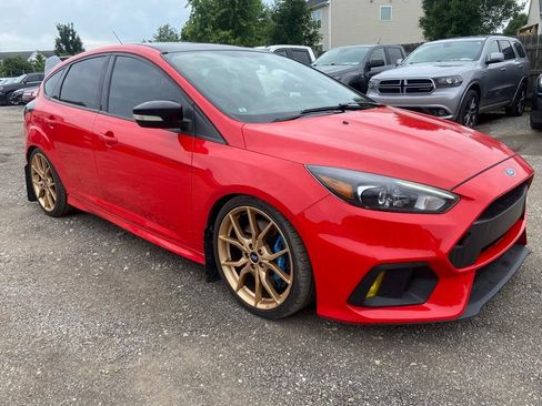 Used 2018 Ford Focus RS AWD/4WD image 7