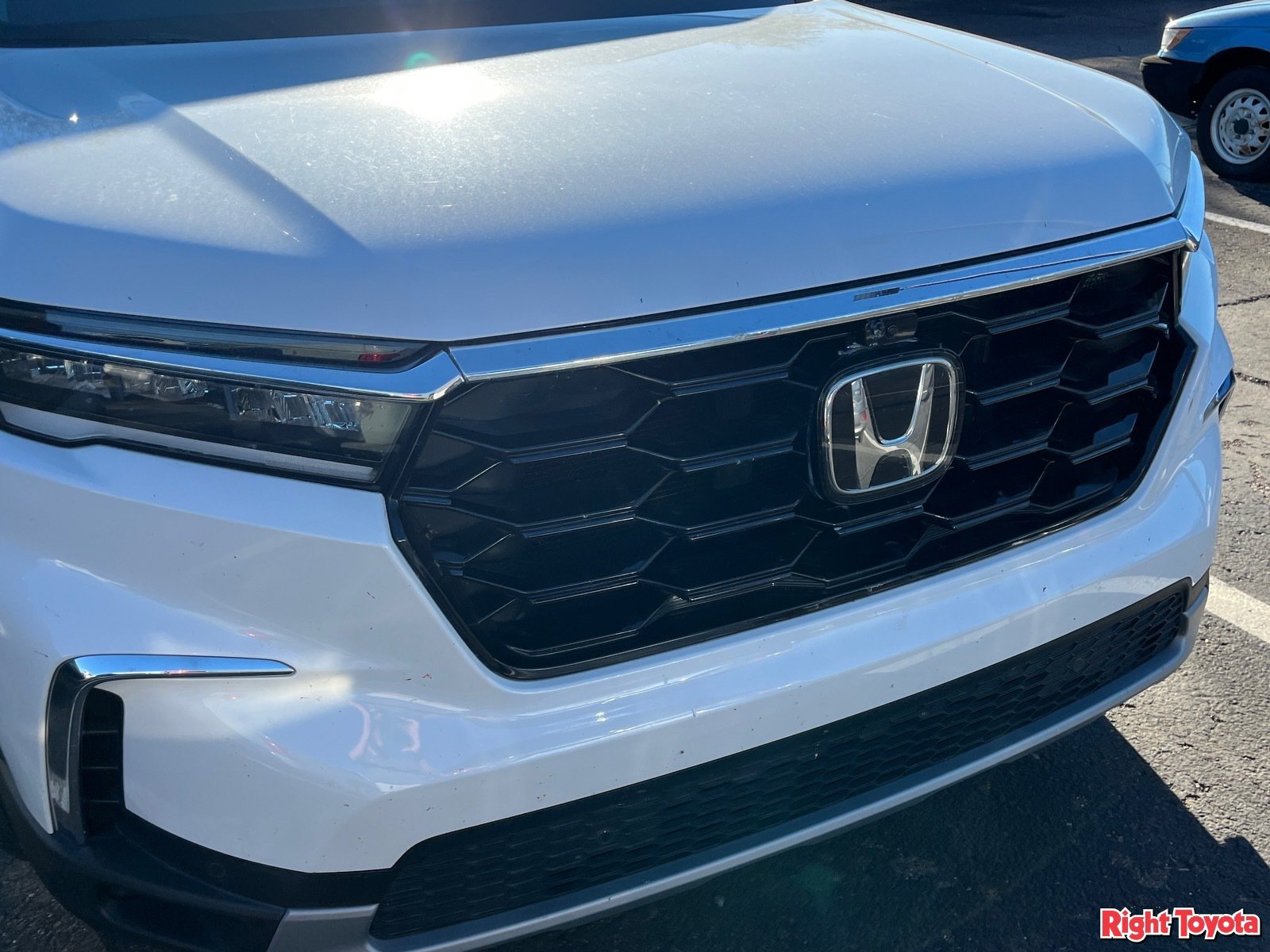 Used 2024 Honda Pilot Elite image 5