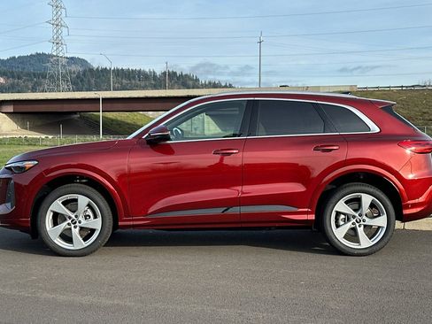 New 2025 Audi Q5 Premium Plus image 6