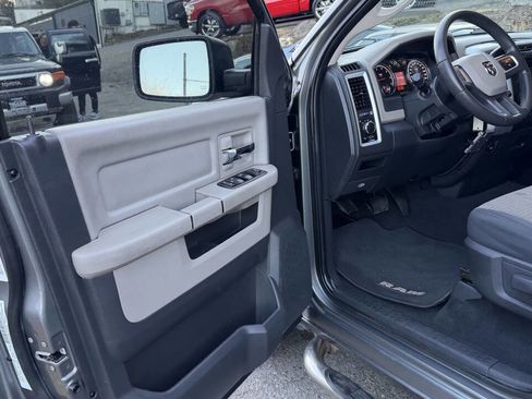 Used 2011 RAM 1500 Classic SLT w/ Protection Group image 23