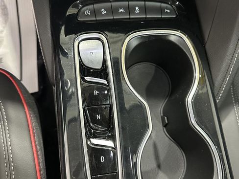 Used 2023 Buick Envision Essence w/ Technology Package I AWD/4WD image 15