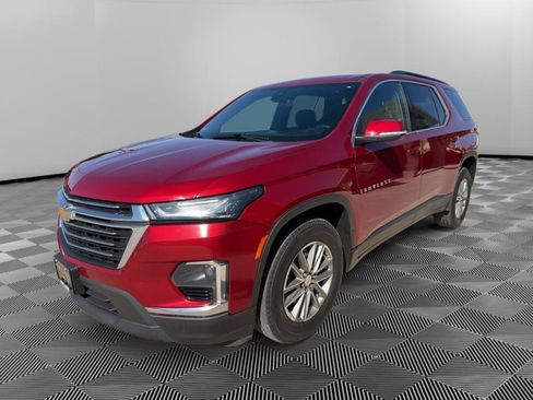 Used 2023 Chevrolet Traverse LT AWD/4WD image 7