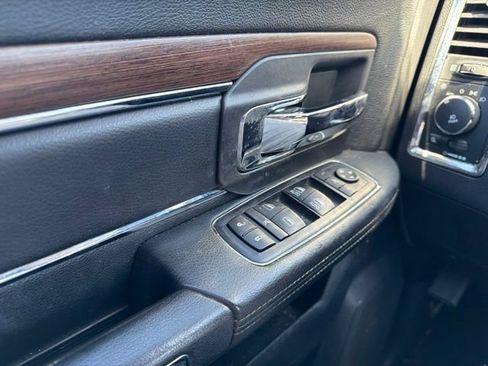 Used 2016 RAM 2500 Laramie AWD/4WD image 15