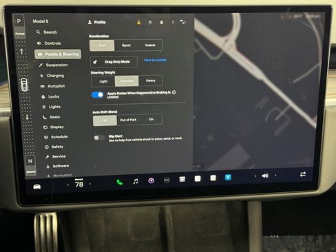 Used 2022 Tesla Model S image 24