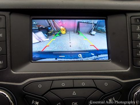 Certified 2018 Ford Fusion S FWD image 16
