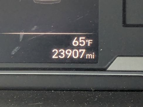 Used 2024 Hyundai Santa Cruz SE image 26