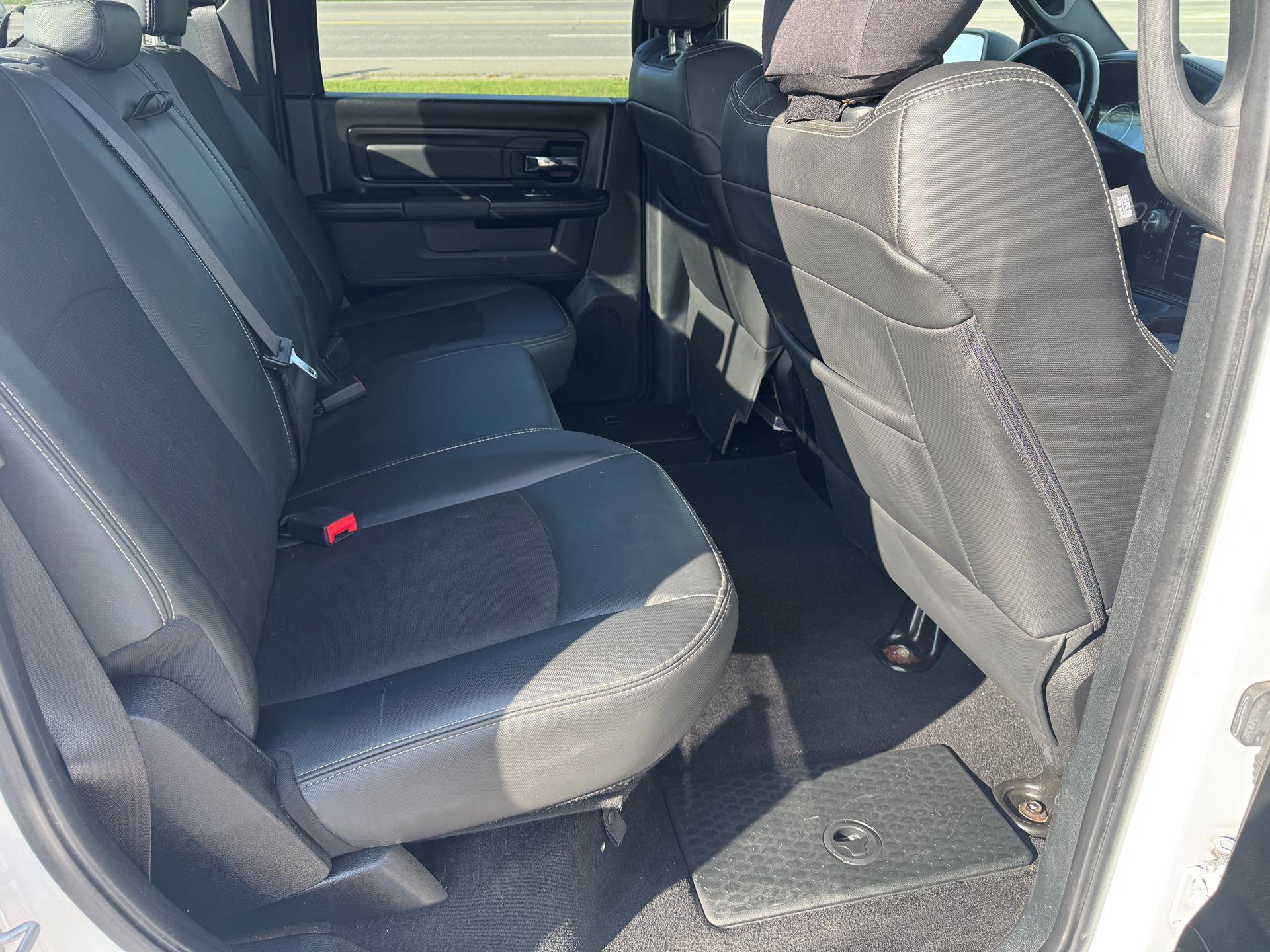 Used 2018 RAM 1500 Rebel w/ Ram 1500 Black Rebel Group AWD/4WD image 11