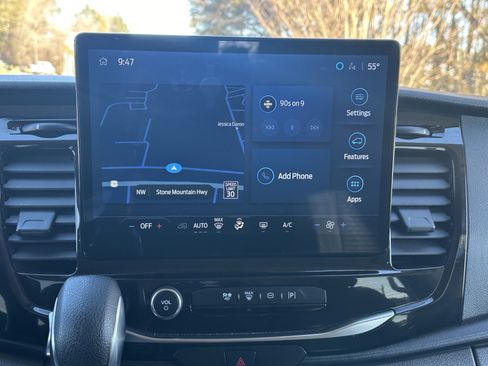 Used 2024 Ford Transit 350 XLT image 28