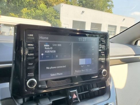 Used 2022 Toyota Corolla LE FWD image 20
