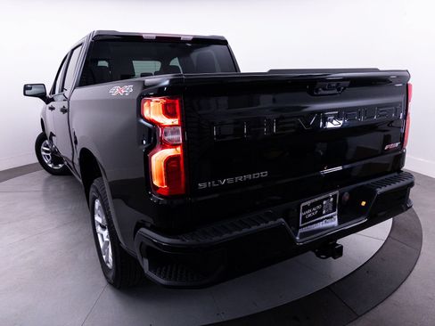 Used 2025 Chevrolet Silverado 1500 RST AWD/4WD image 7
