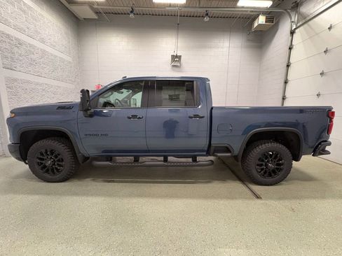 New 2026 Chevrolet Silverado 3500 LTZ w/ LTZ Plus Package AWD/4WD image 8