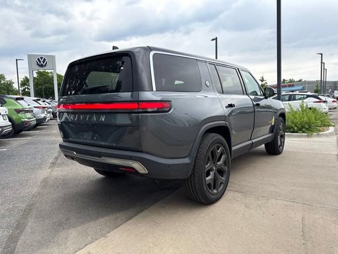 Used 2023 Rivian R1S Launch Edition AWD/4WD image 5