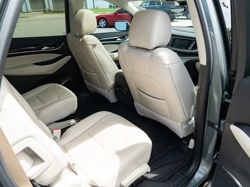 Used 2024 Buick Enclave Essence w/ Experience Buick Package FWD image 40
