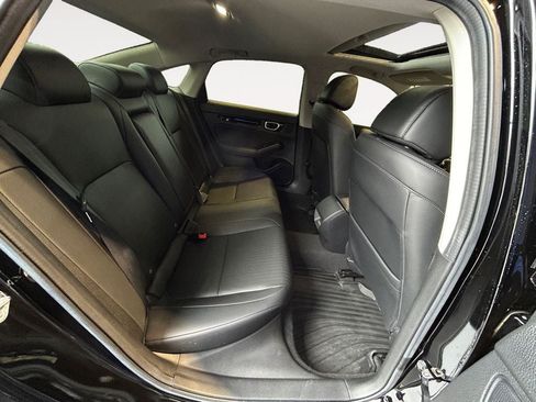 Used 2024 Honda Civic Touring image 23