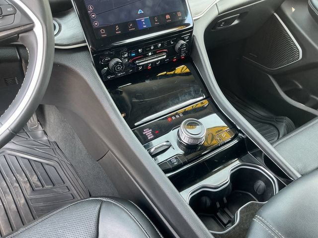 Used 2022 Jeep Grand Cherokee Limited 4xe w/ Luxury Tech Group II AWD/4WD image 18