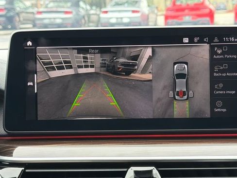 Used 2023 BMW M550i xDrive w/ Executive Package image 24