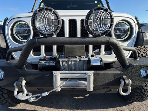 Used 2018 Jeep Wrangler Unlimited Rubicon image 16
