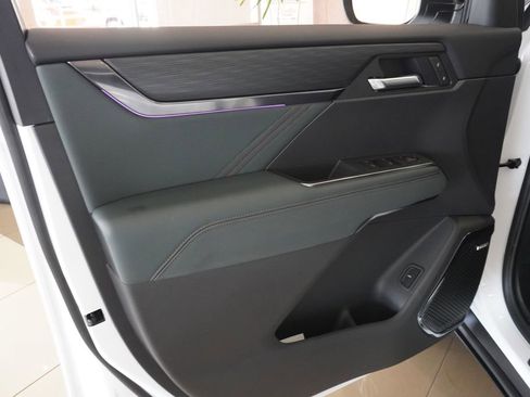 New 2026 GMC Acadia AT4 image 15