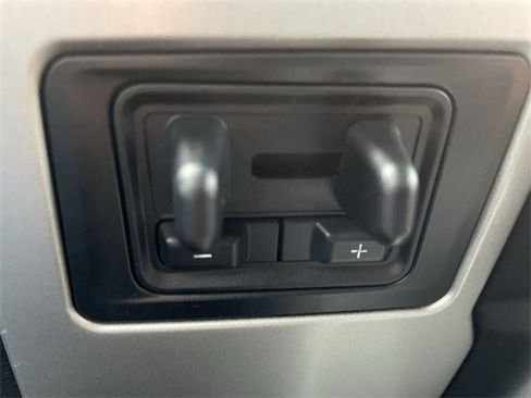 Used 2022 Ford F350 Lariat w/ Lariat Value Package image 26