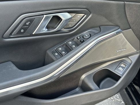 Certified 2025 BMW 330i xDrive Sedan w/ Premium Package image 18