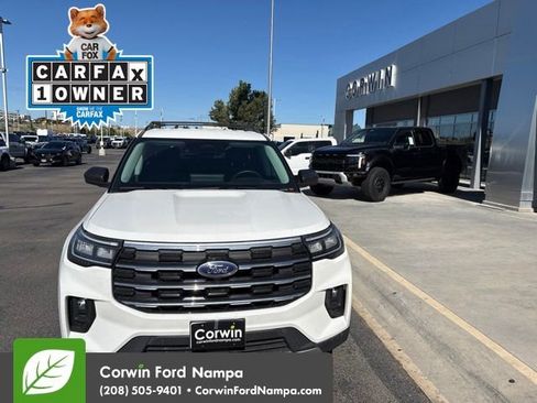 Used 2025 Ford Explorer Active w/ Active Comfort Package AWD/4WD image 1