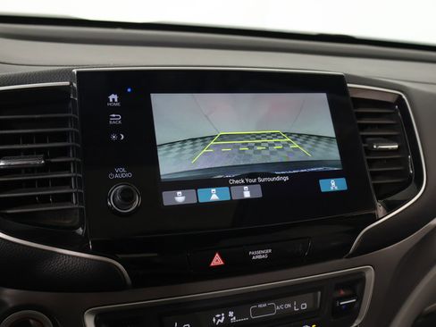 Used 2021 Honda Pilot Special Edition image 6