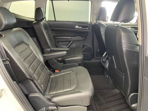 Used 2019 Volkswagen Atlas SEL Premium AWD/4WD image 24