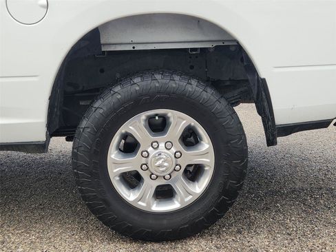 Used 2023 RAM 3500 Big Horn w/ Level 1 Equipment Group AWD/4WD image 31