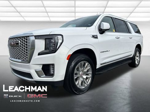 Certified 2024 GMC Yukon XL Denali RWD image 9