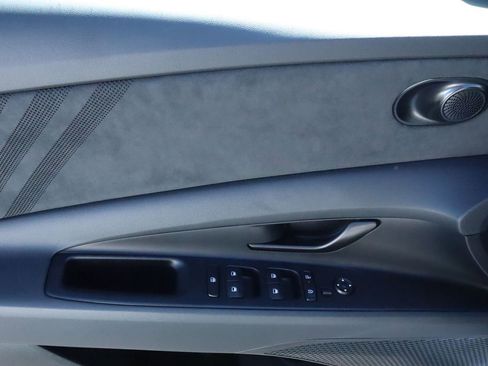 New 2025 Hyundai Elantra N Base image 15