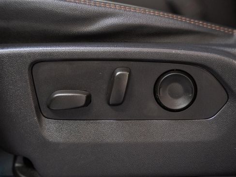 Used 2023 GMC Sierra 1500 AT4 w/ AT4 Premium Package image 47