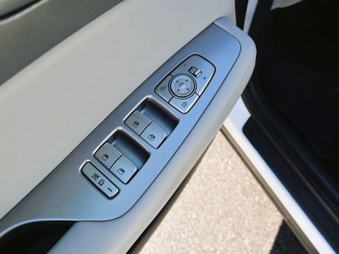 Used 2021 Hyundai Palisade SEL w/ Premium Package image 21