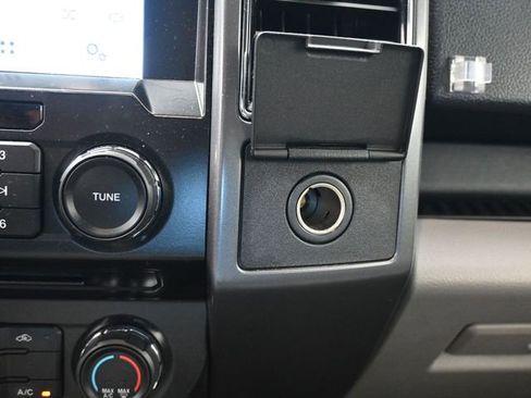 Used 2018 Ford F150 XLT w/ Trailer Tow Package image 28