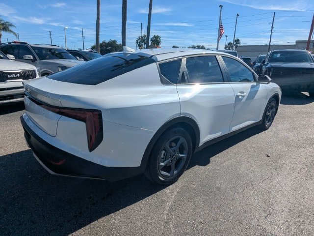 New 2026 Kia K4 FWD image 6