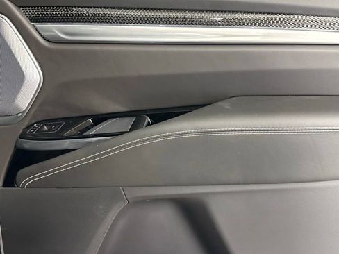 Used 2025 Cadillac Escalade V image 26