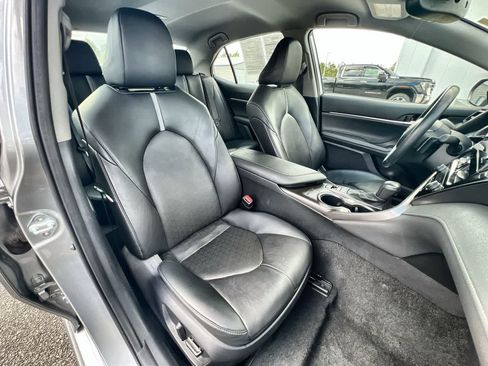 Used 2024 Toyota Camry XSE image 26