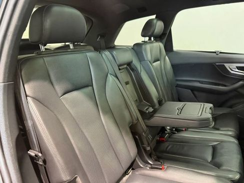 Used 2018 Audi Q7 2.0T Premium Plus w/ Premium Plus Package AWD/4WD image 32