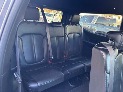 Used 2022 Jeep Wagoneer Series II image 35