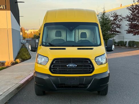 Used 2019 Ford Transit 250 148 High Roof Extended image 9