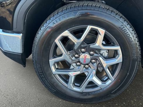 New 2026 GMC Sierra 1500 SLE w/ Preferred Package AWD/4WD image 10