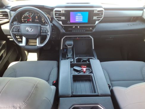 Used 2025 Toyota Tundra SR5 AWD/4WD image 11