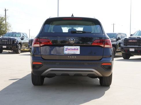 Used 2023 Volkswagen Taos S FWD image 7