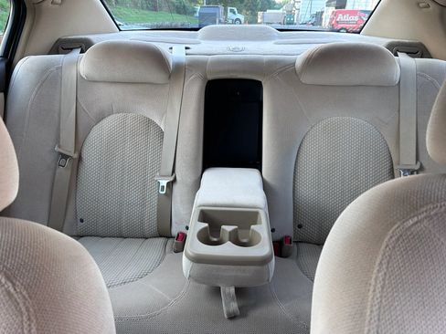 Used 2011 Buick Lucerne CX FWD image 29
