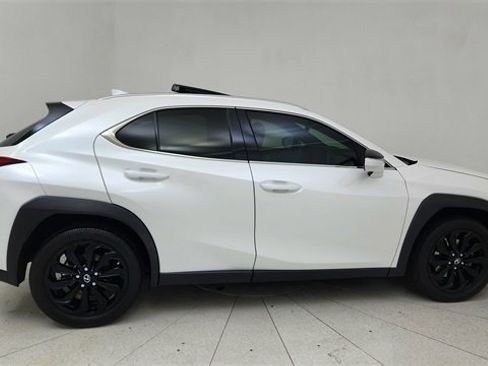 Used 2024 Lexus UX 250h FWD image 6