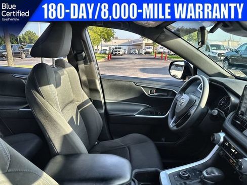 Used 2022 Toyota RAV4 SE AWD/4WD image 18