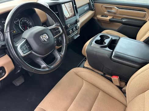 Used 2019 RAM 1500 Big Horn image 11