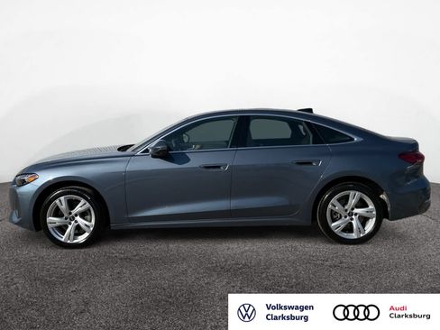 Used 2025 Audi A5 2.0T Prestige image 2