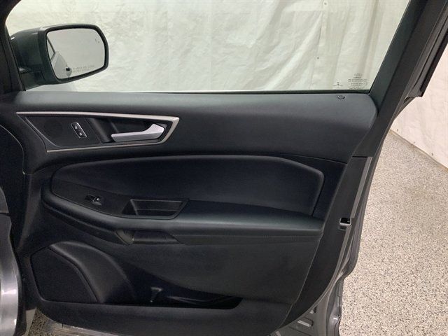 Used 2021 Ford Edge SEL w/ Cargo Accessory Package AWD/4WD image 22