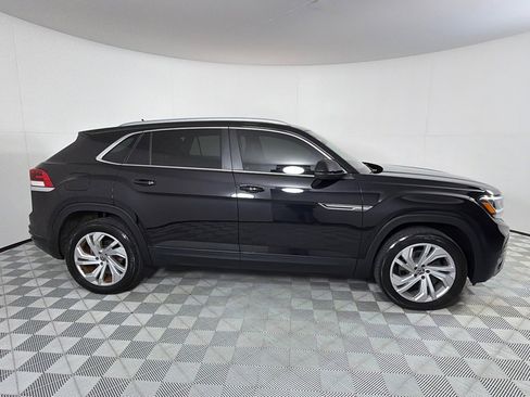 Used 2020 Volkswagen Atlas Cross Sport SEL image 4