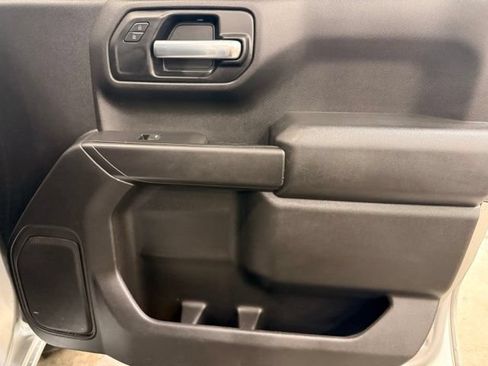 Used 2021 Chevrolet Silverado 1500 Custom AWD/4WD image 25